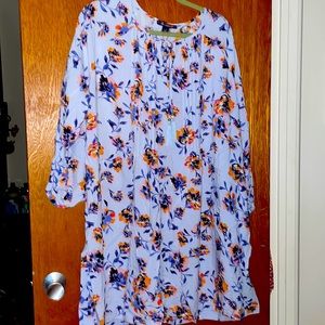 Woman’s Long Floral Blouse/Dress Size: 22W/1X